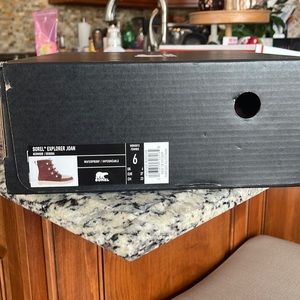 Womens Sorel Explorer Joan Boots Sz 6